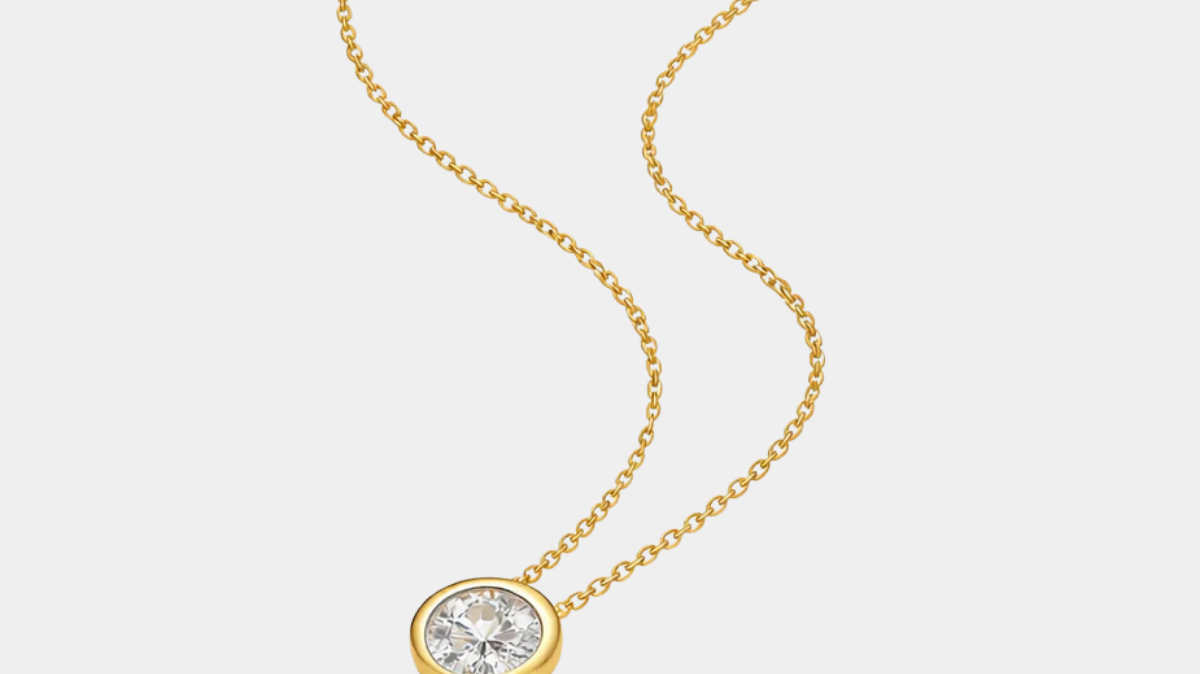 Why Hand Jewelry Still Feels Timeless and Personal